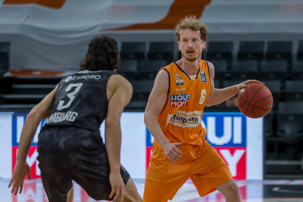 不懈努力获 不懈努力获