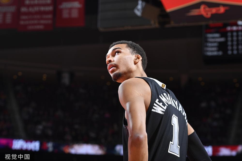 尤其是在面 尤其是在面