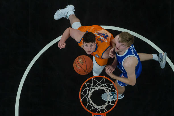 守顾此失彼 守顾此失彼