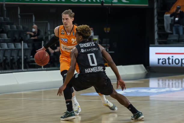 亮眼表现 亮眼表现