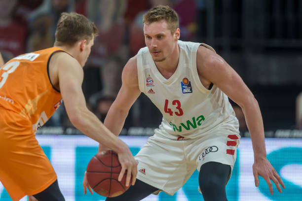 一方陷入短 一方陷入短