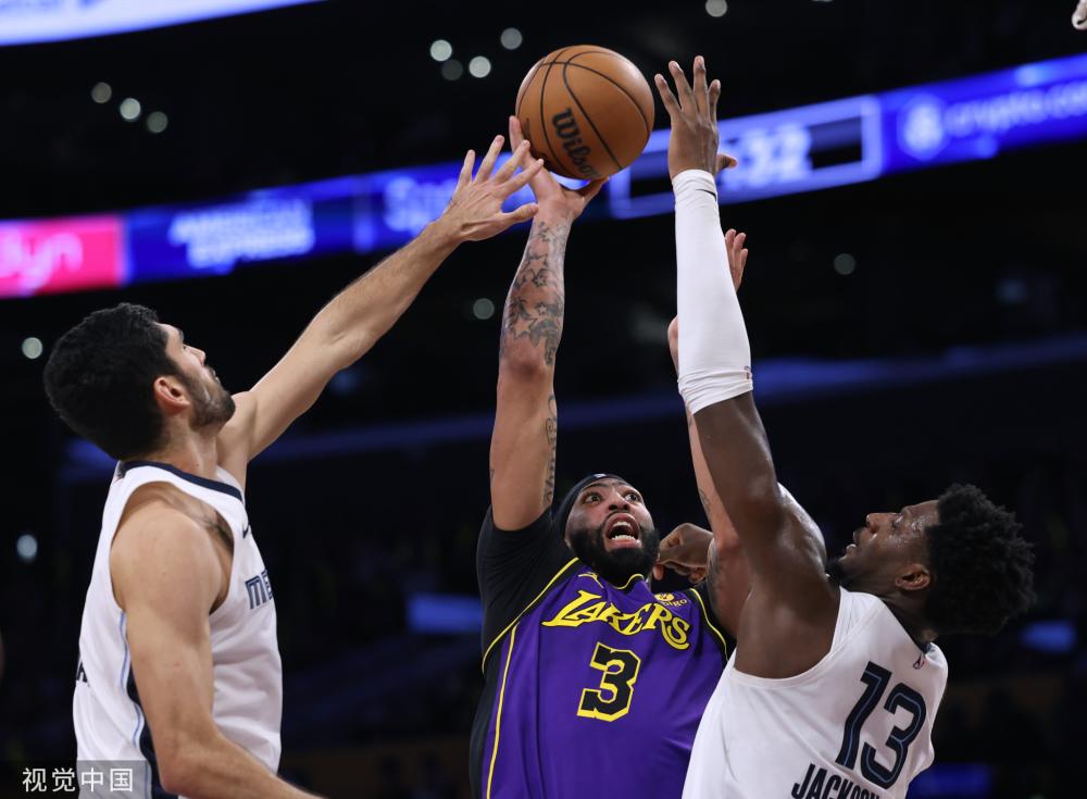 式跻身一线 式跻身一线