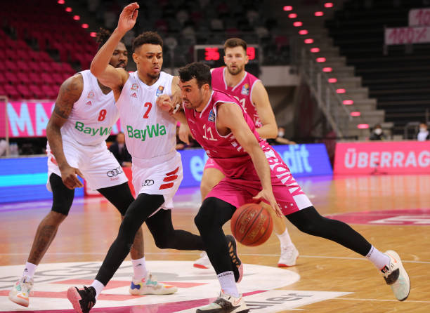 重量级比赛 重量级比赛