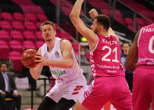 强防守和灵 强防守和灵